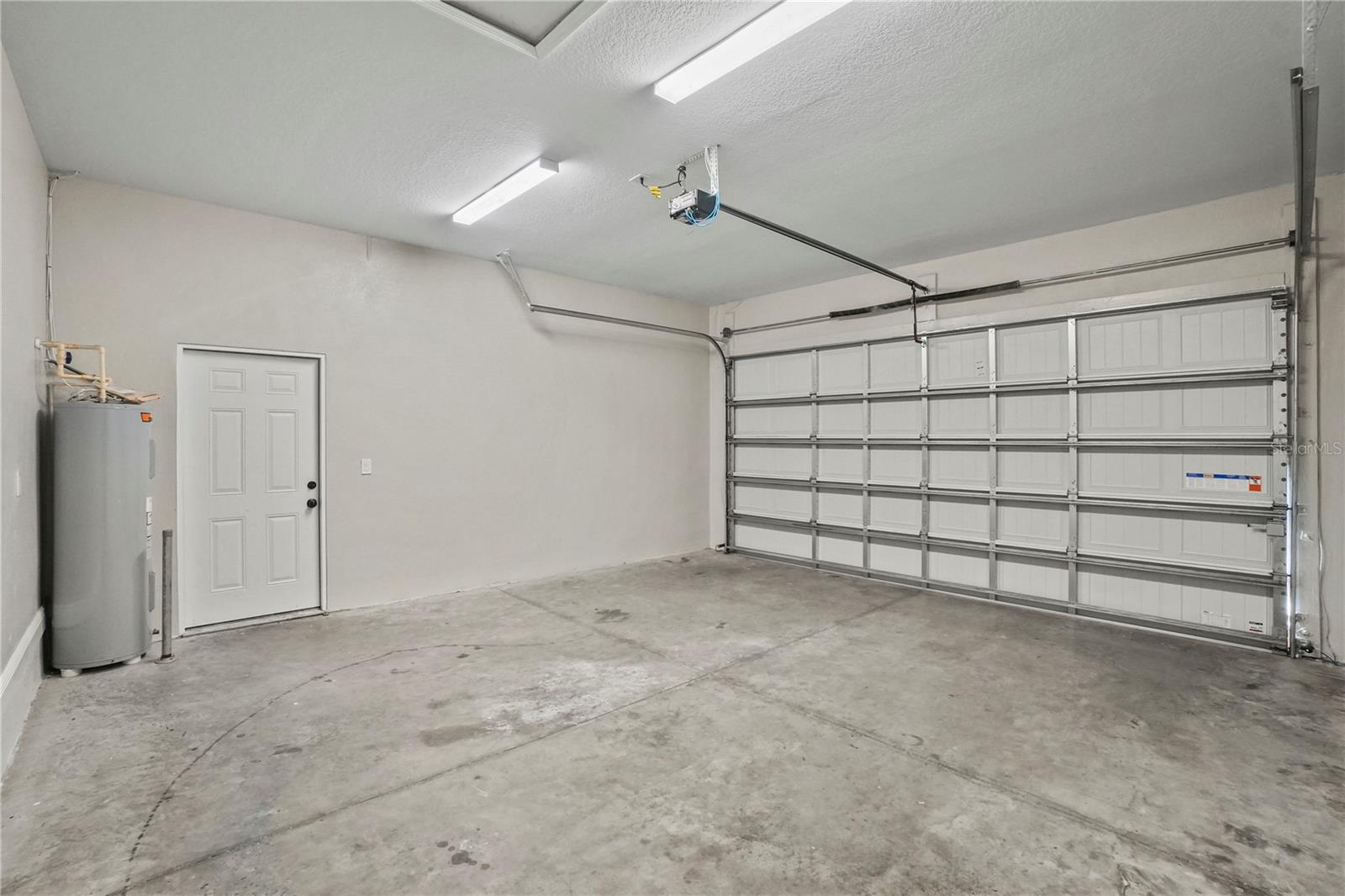 2922 W CHESTNUT ST, TAMPA, FL, 33607