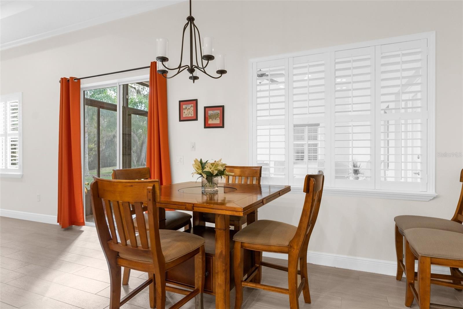 Kitchen dining area.