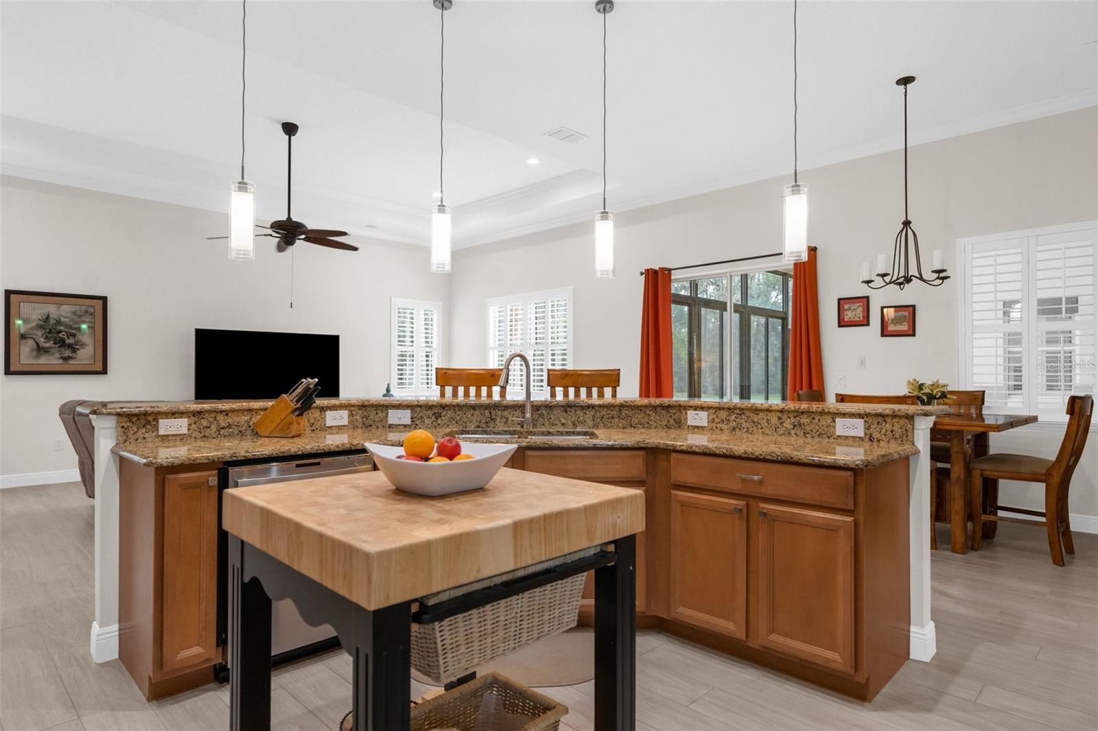 Kitchen island with huge breakfast bar.