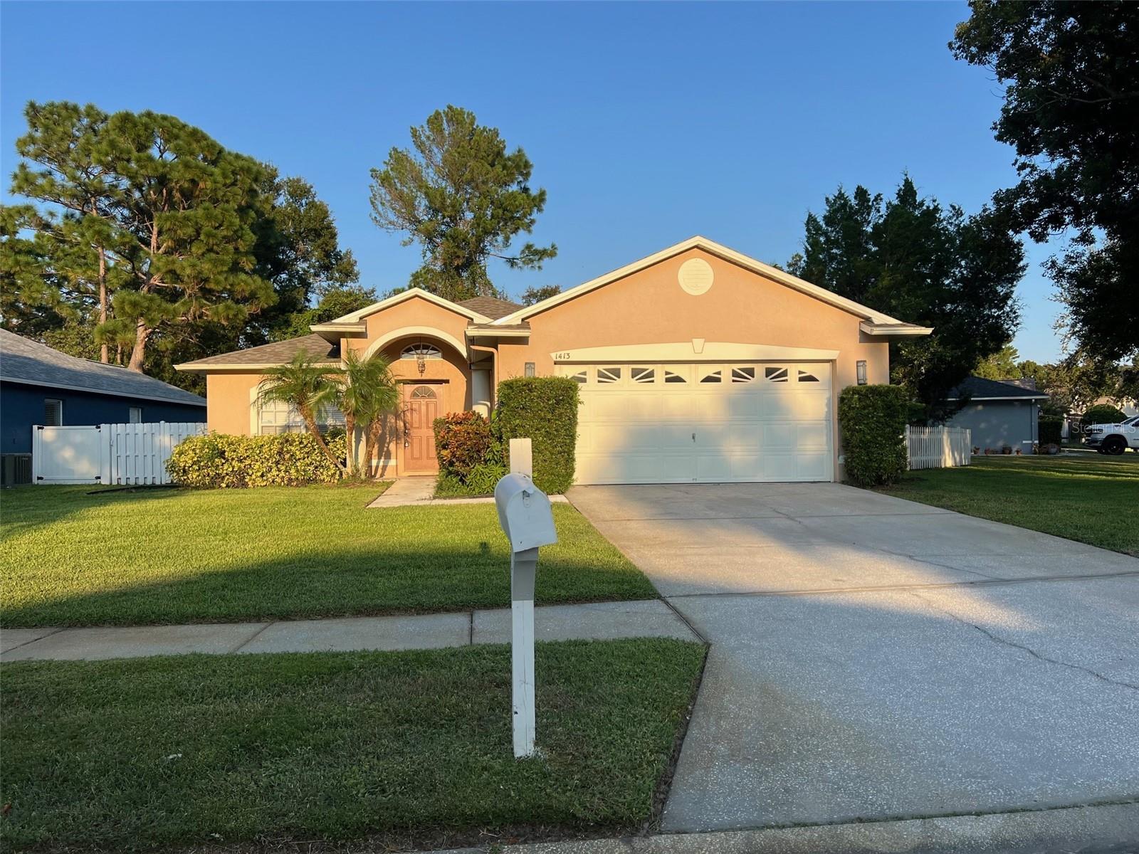 1413 WATERMILL CIR, TARPON SPRINGS, FL, 34689