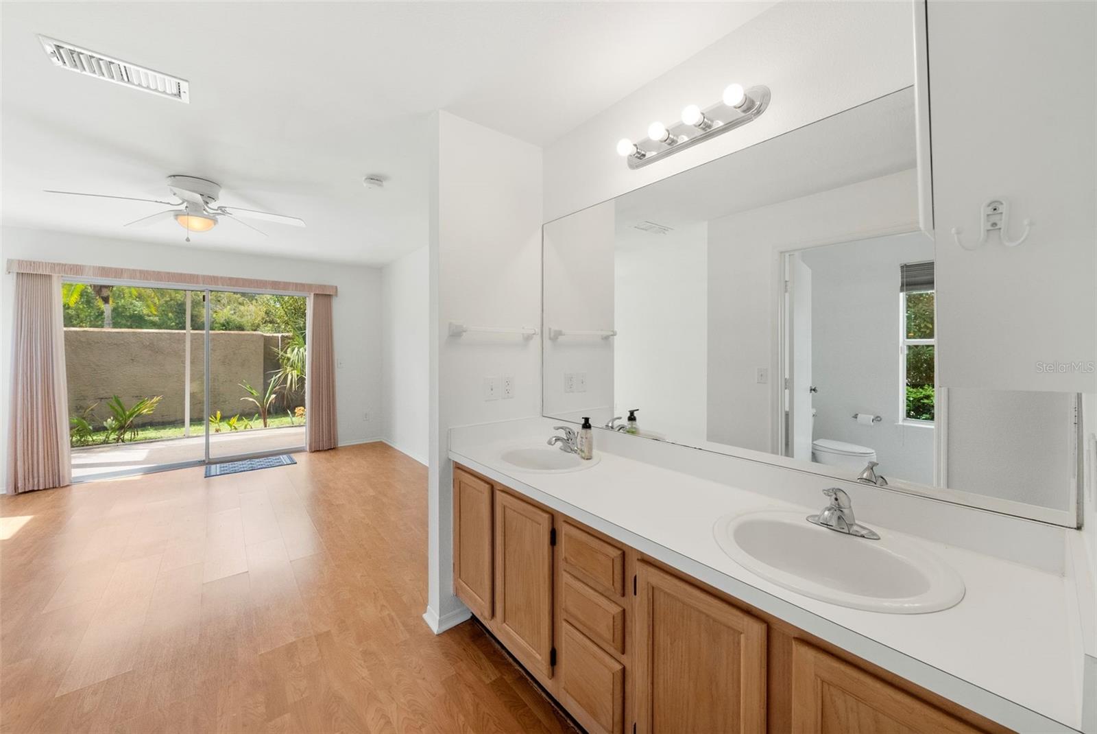 13010 LORNA PL, TAMPA, FL, 33618