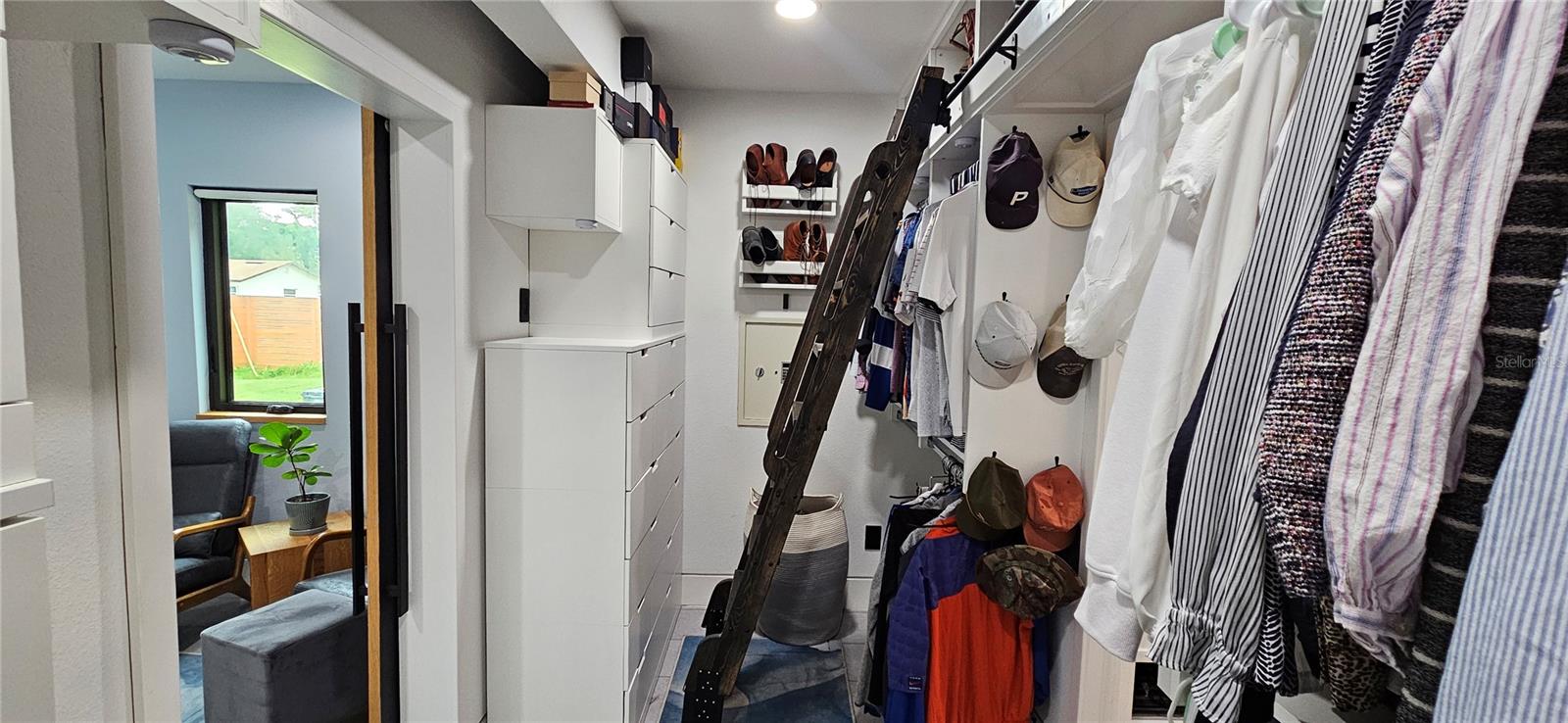 2319 DRAKE DR, ORLANDO, FL, 32810