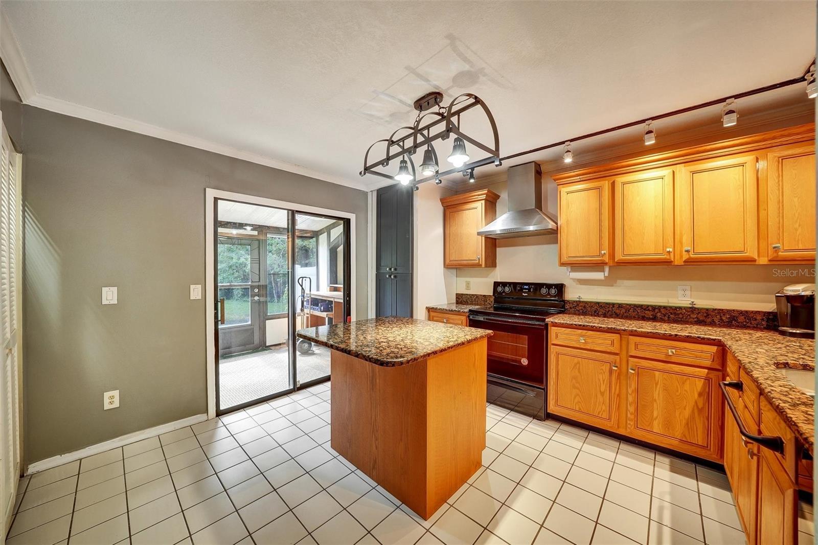 5100 BURCHETTE RD #2306, TAMPA, FL, 33647