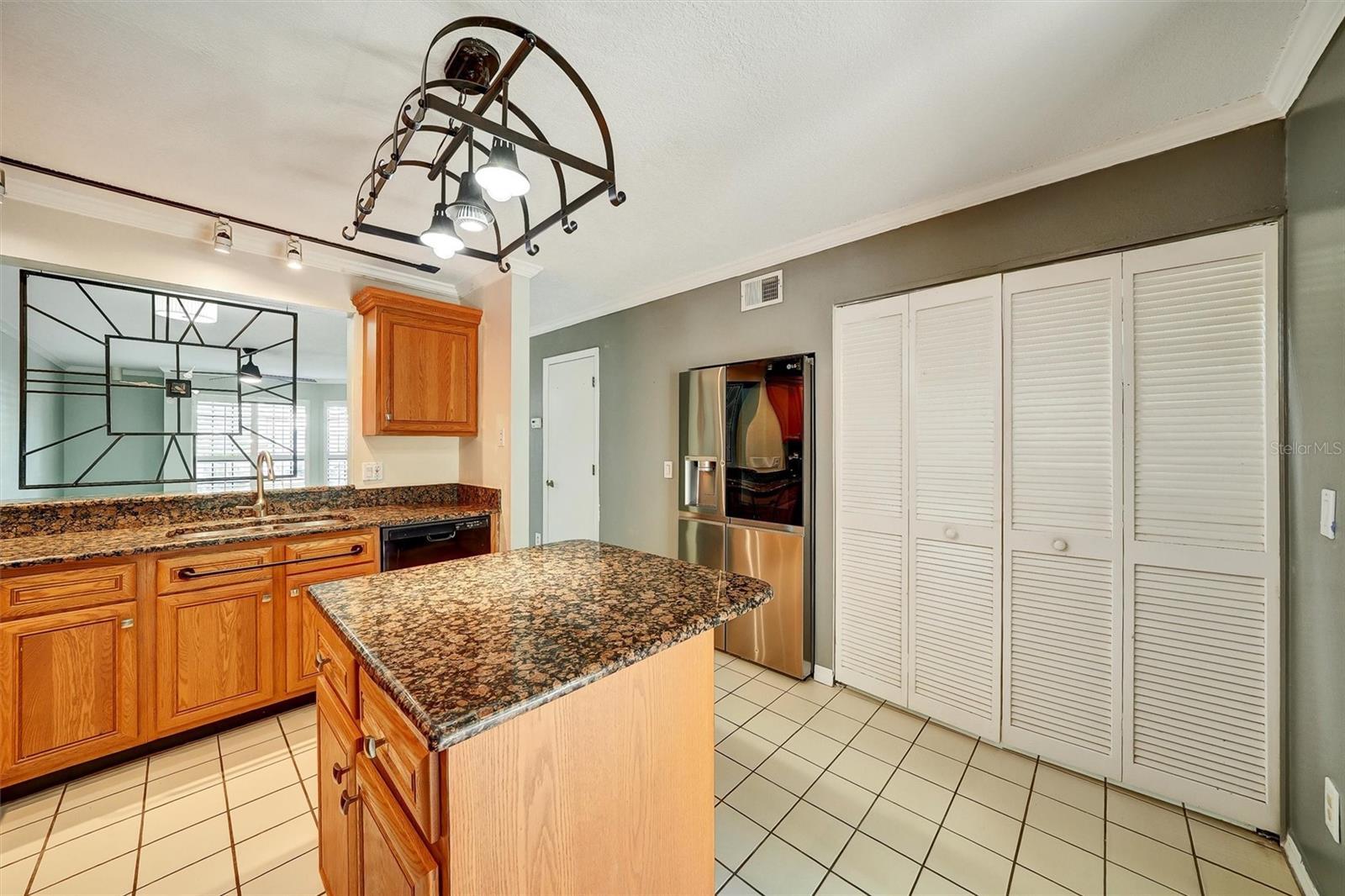 5100 BURCHETTE RD #2306, TAMPA, FL, 33647