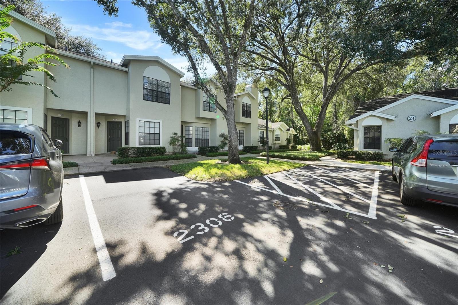 5100 BURCHETTE RD #2306, TAMPA, FL, 33647