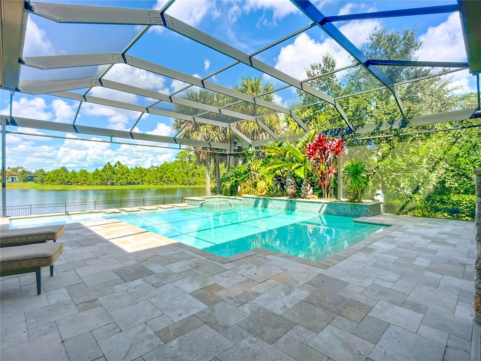 A4666502 Property Photo