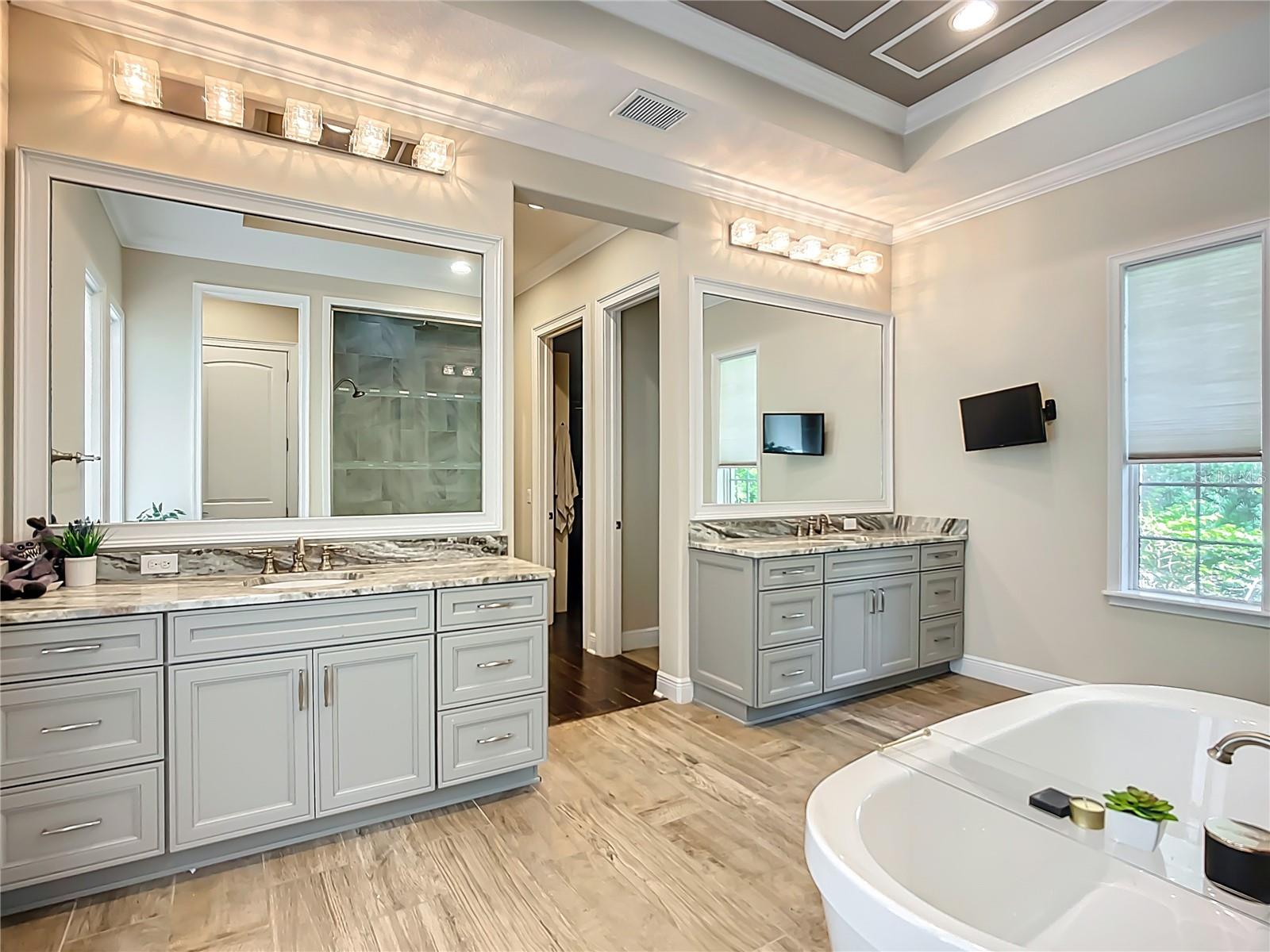 A4666502 Property Photo