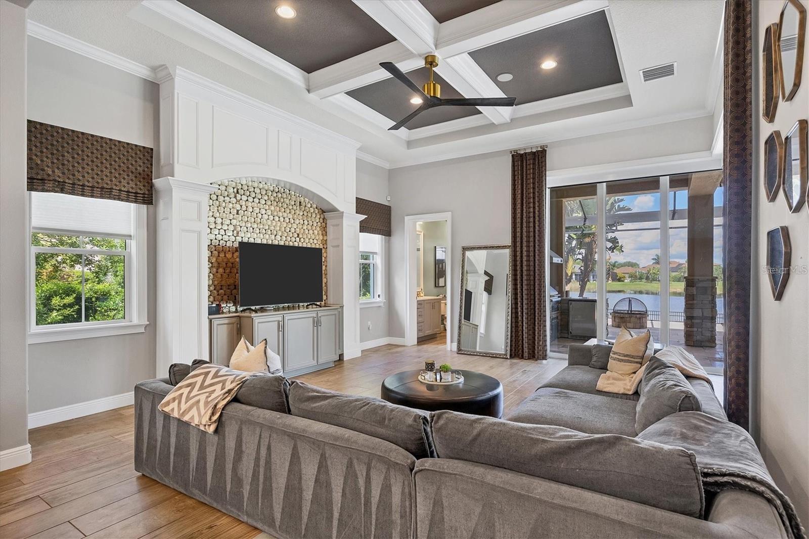 A4666502 Property Photo