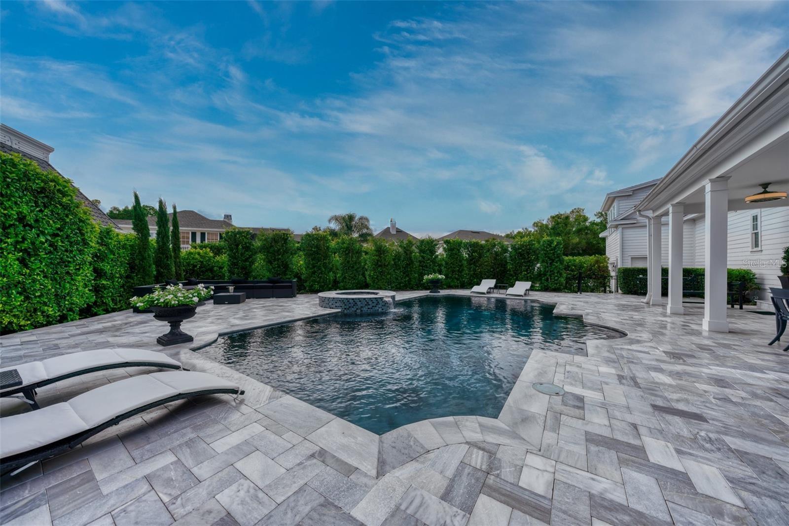 S5135517 Property Photo