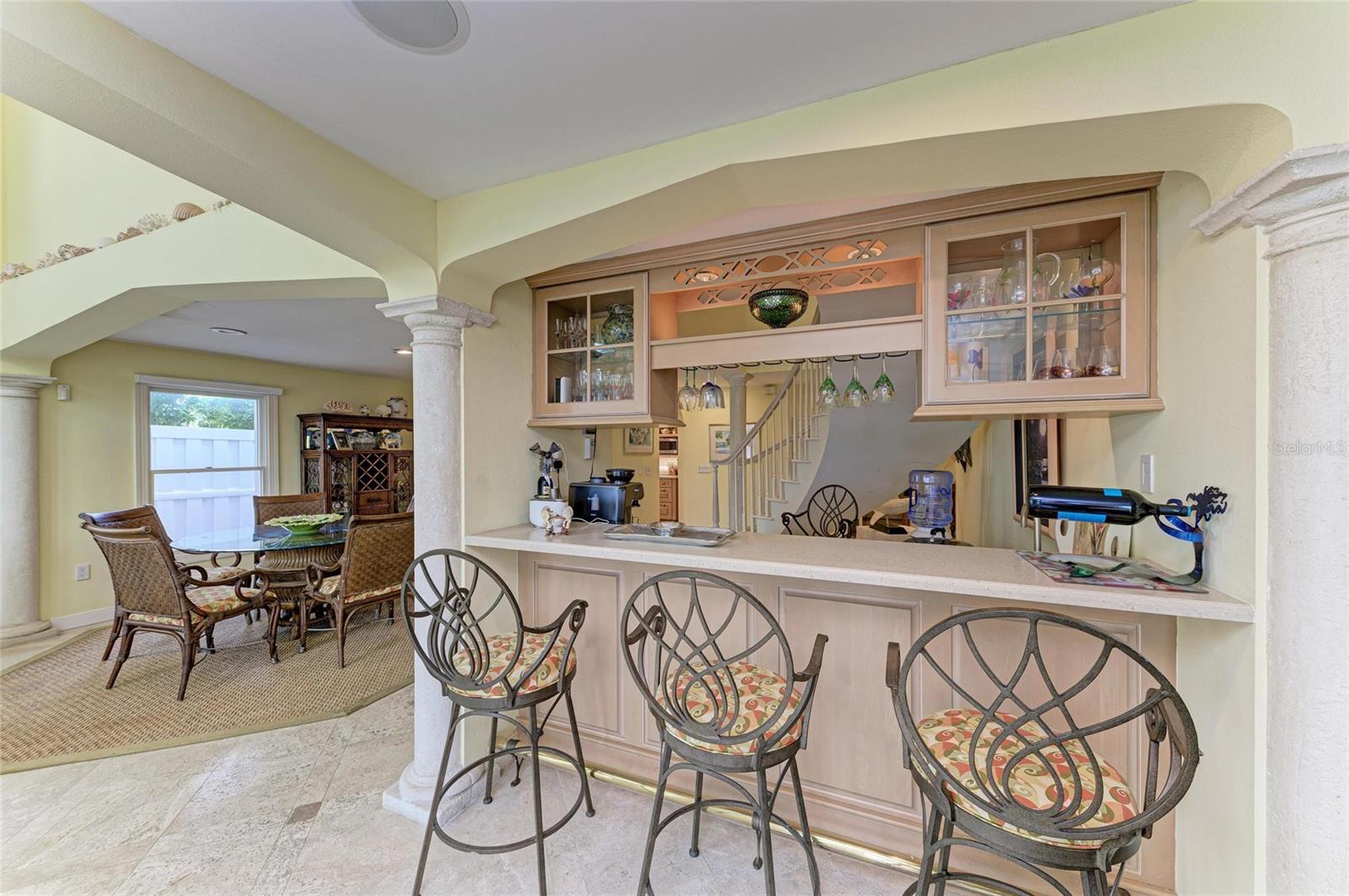 A4666527 Property Photo