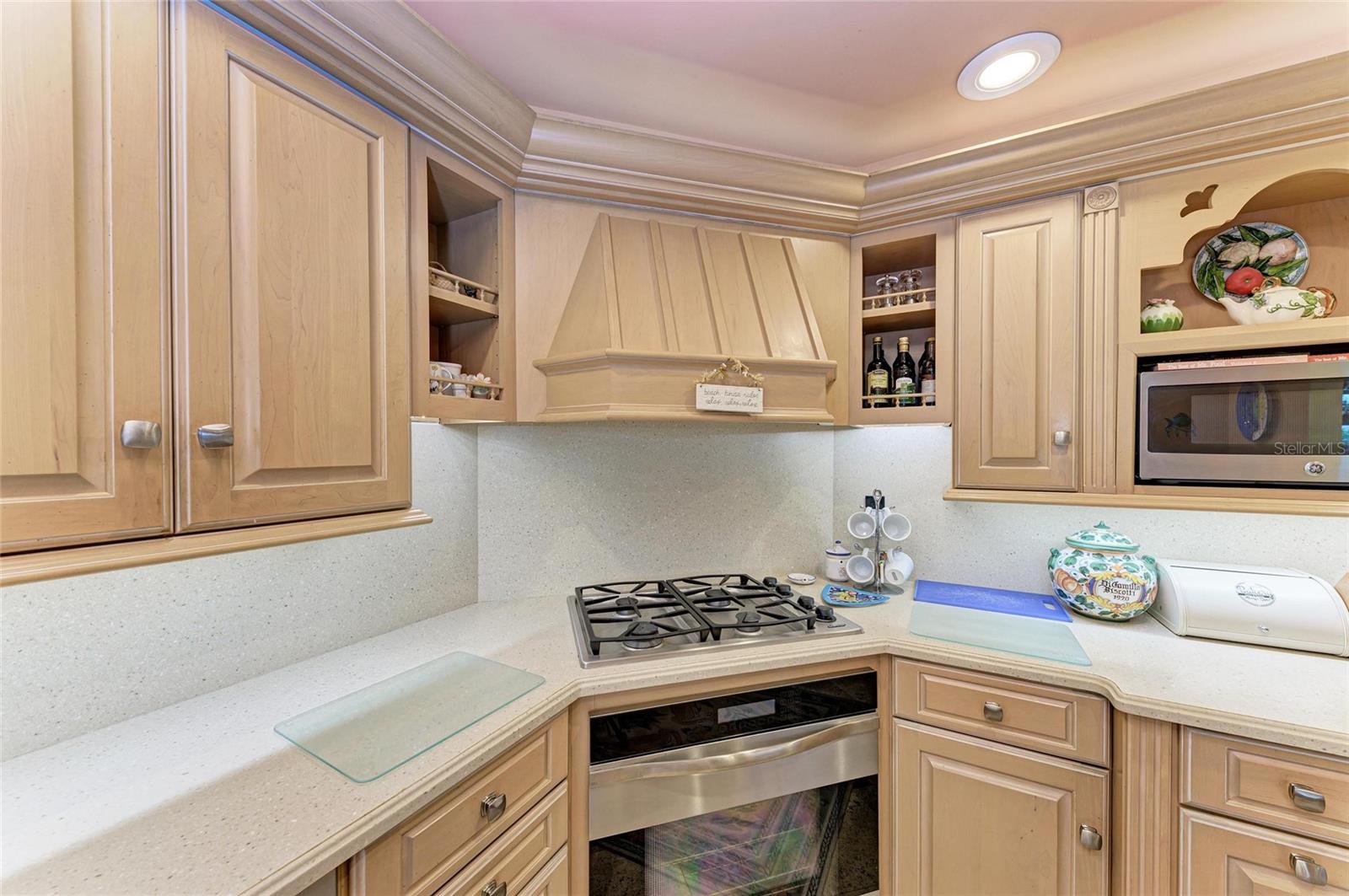 A4666527 Property Photo