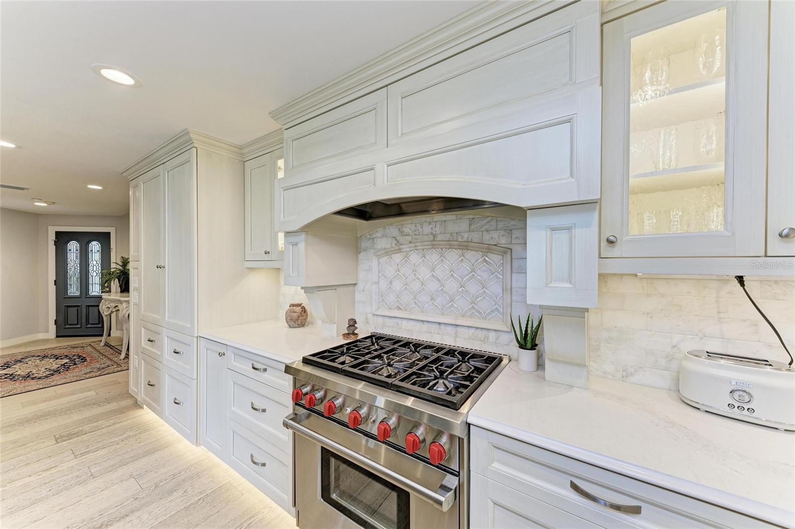 A4666527 Property Photo