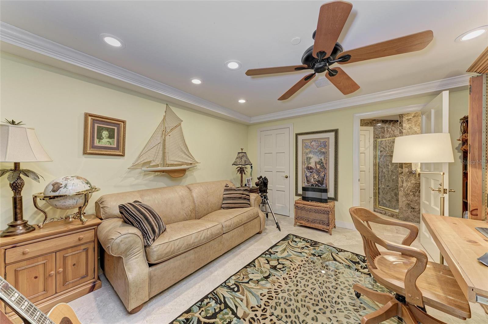 A4666527 Property Photo