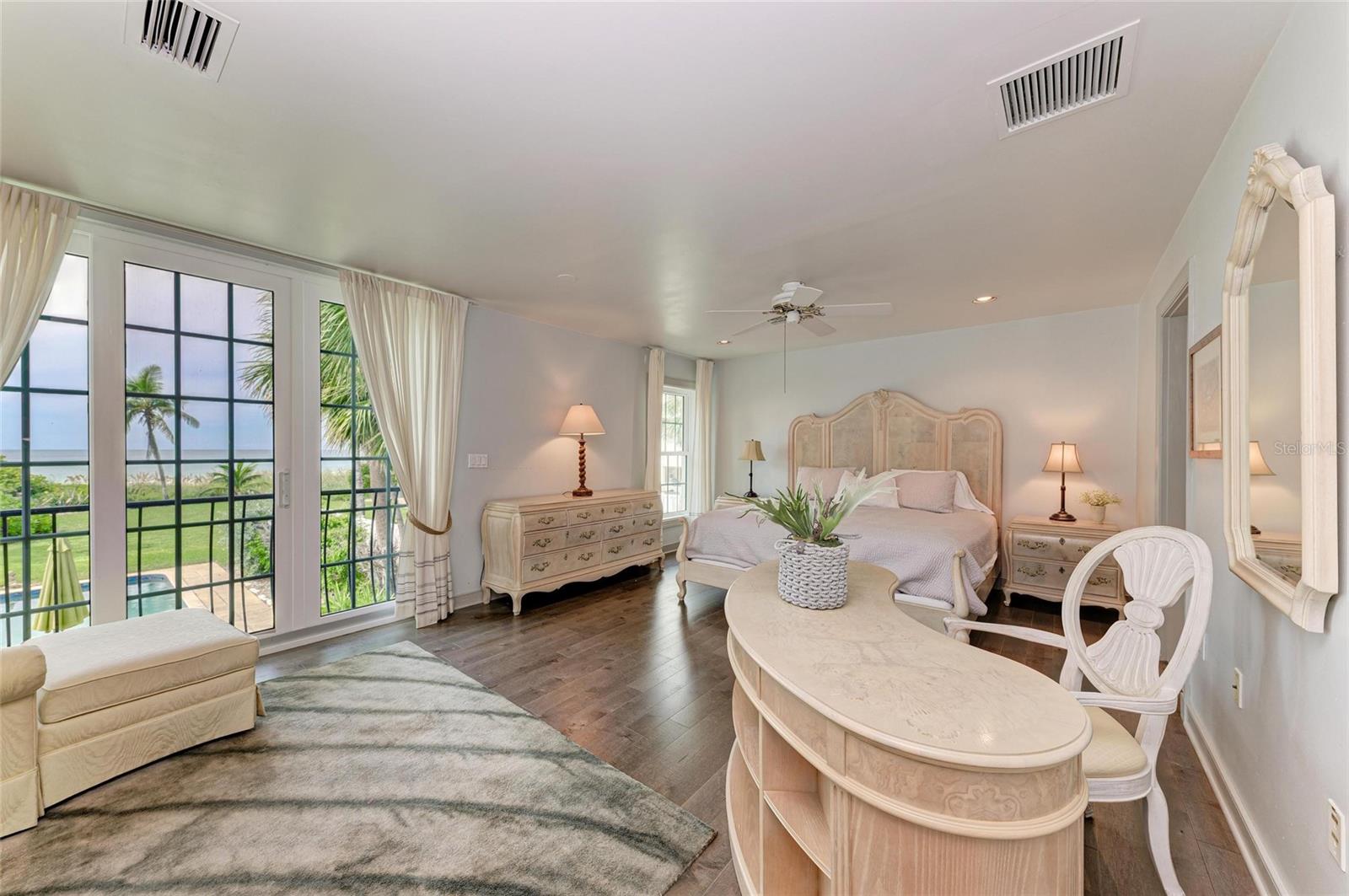 A4666527 Property Photo