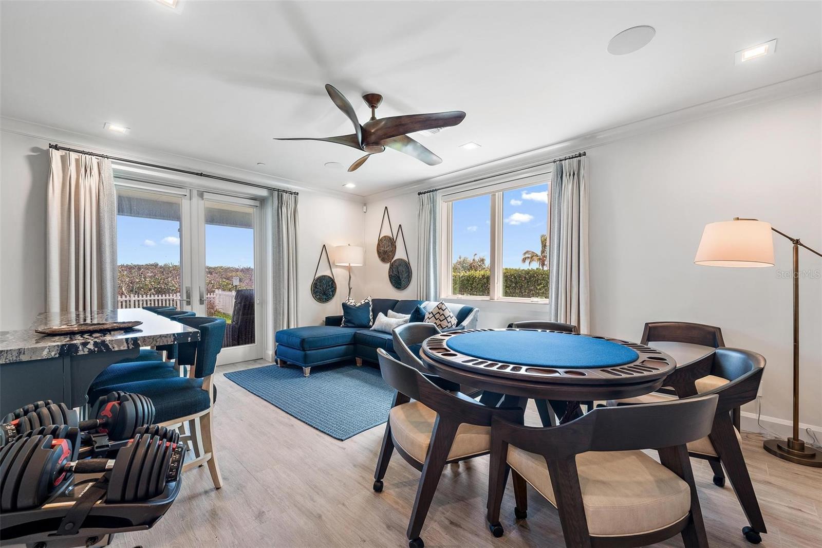 N6140709 Property Photo