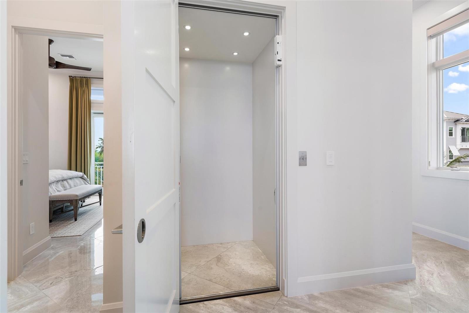 N6140709 Property Photo