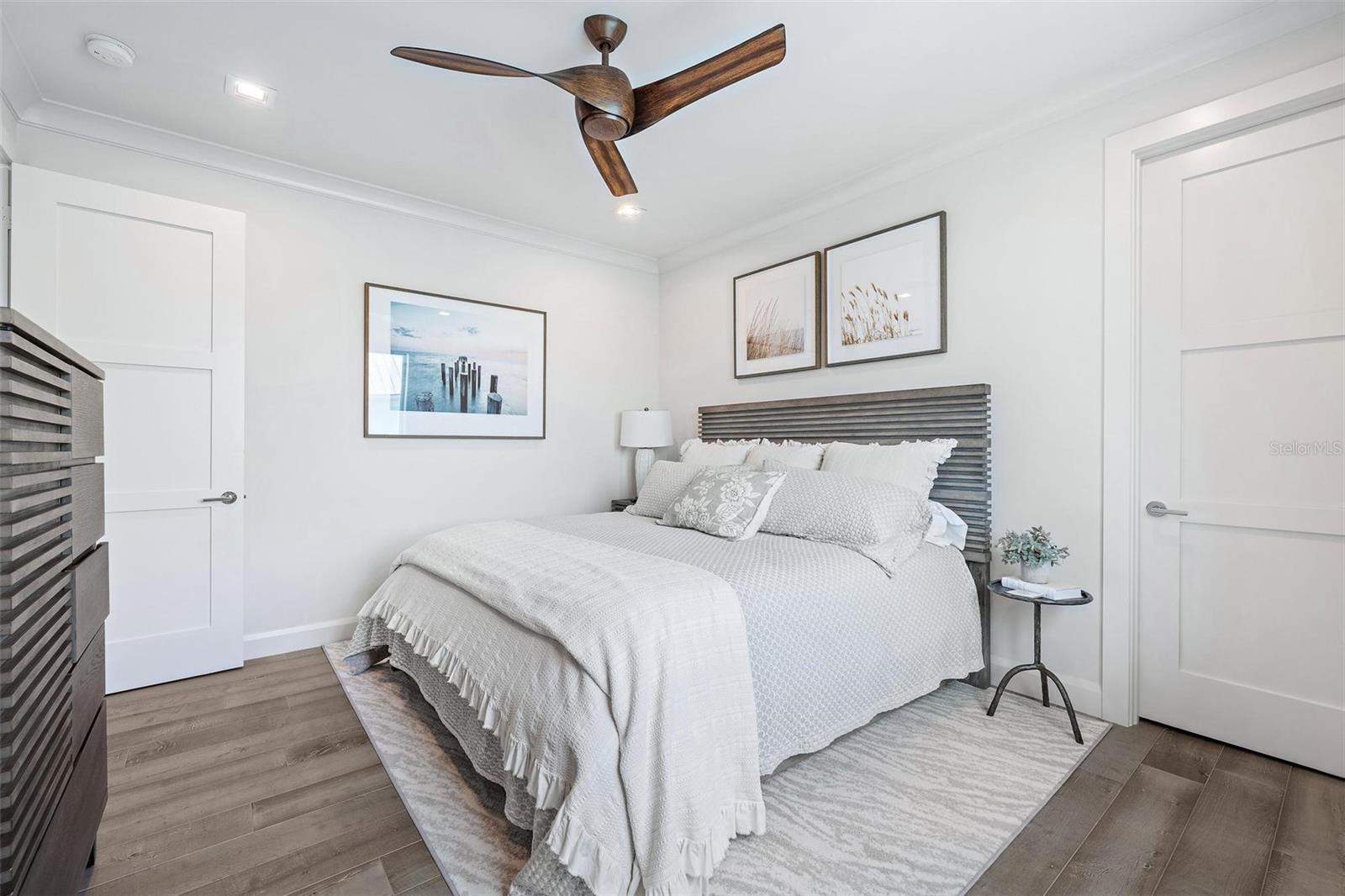 N6140709 Property Photo