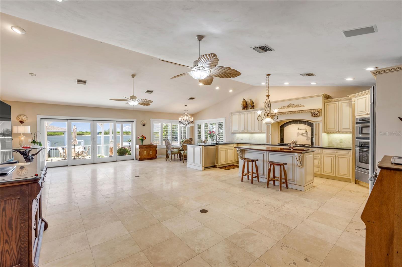 NS1086100 Property Photo