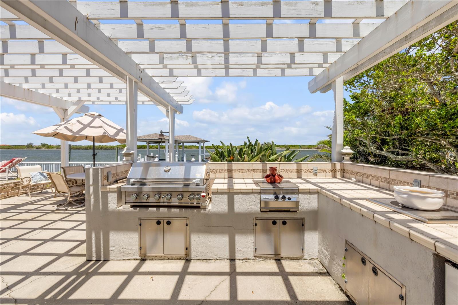 NS1086100 Property Photo