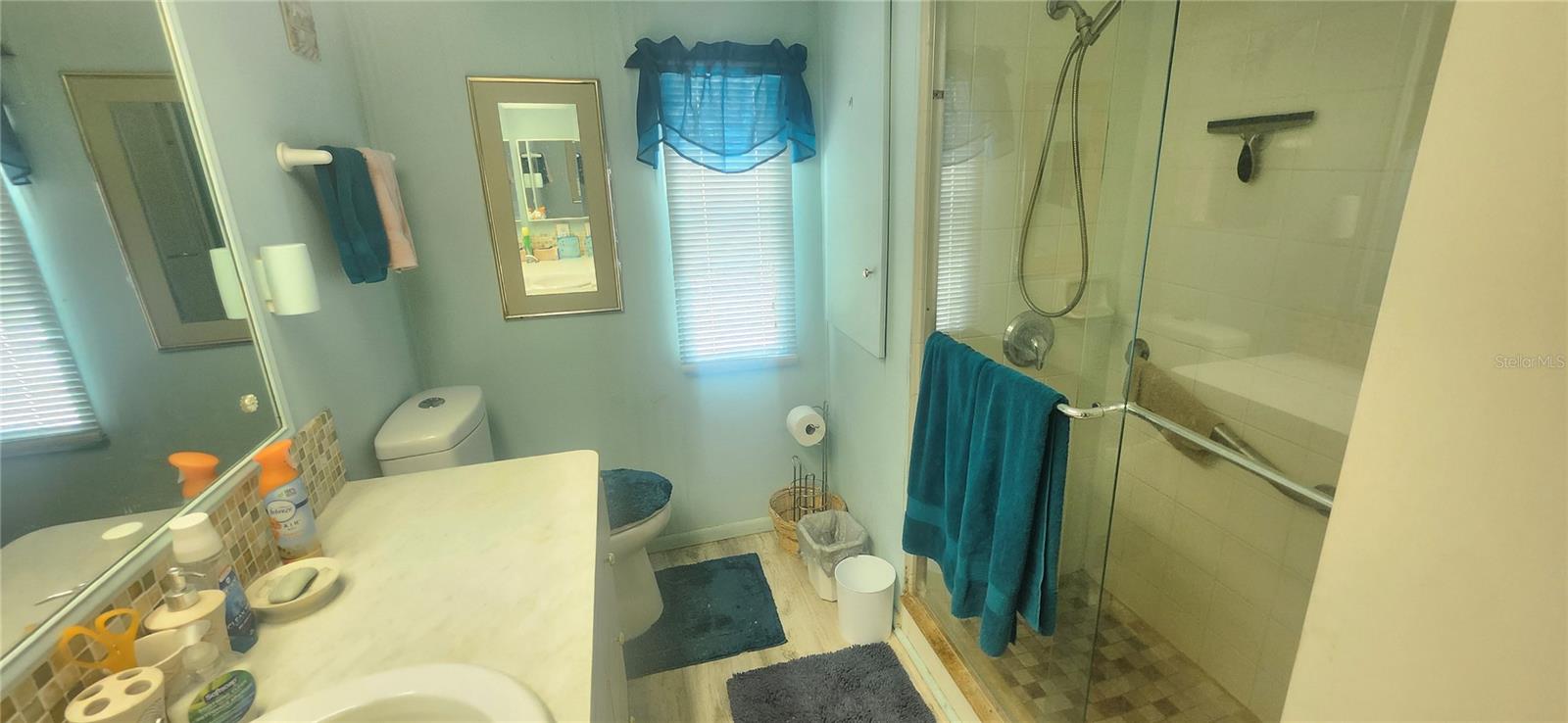 W7879351 Property Photo