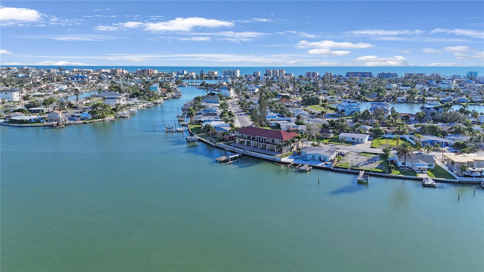 TB8432276 Property Photo