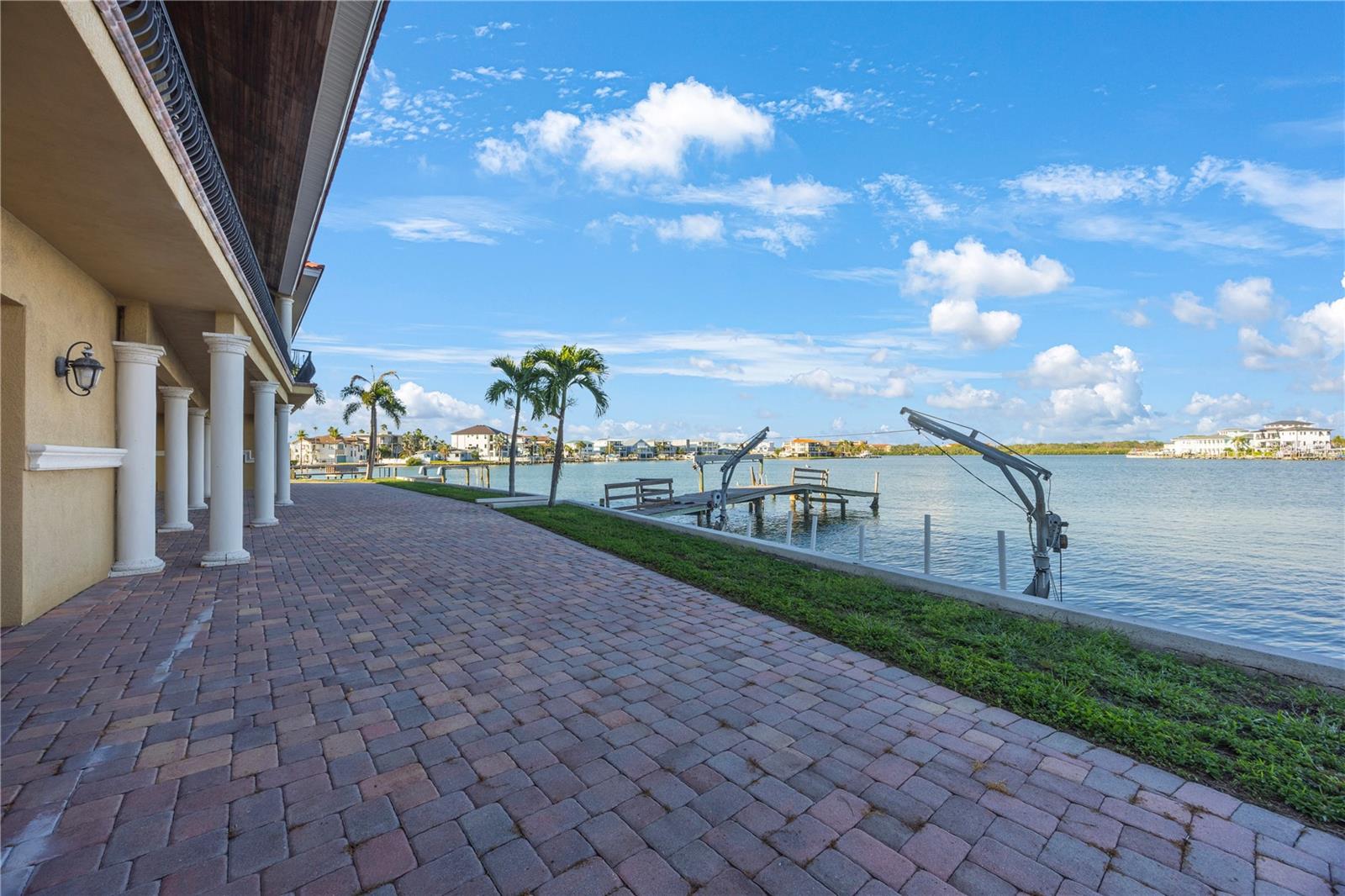 TB8432276 Property Photo