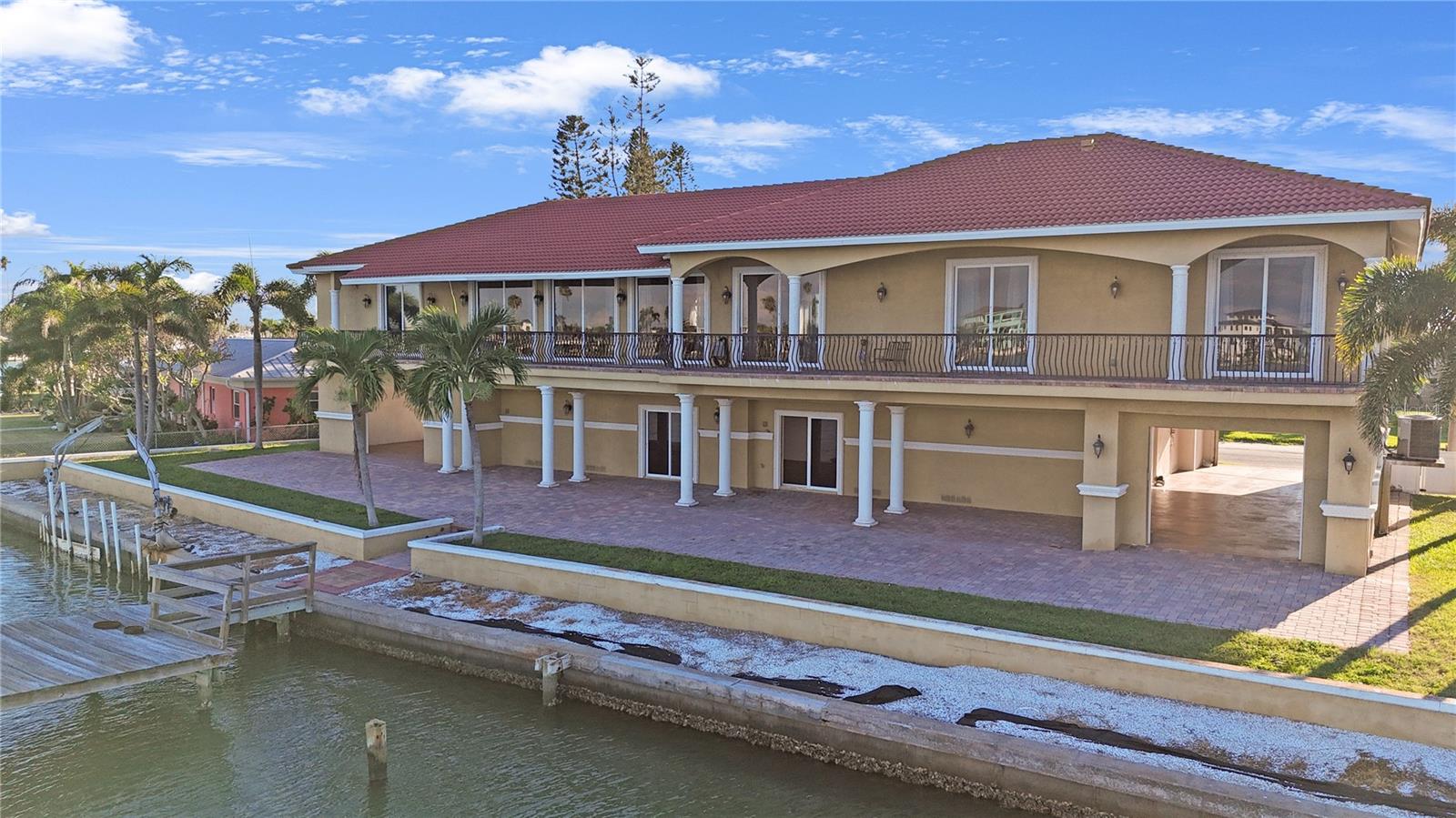 TB8432276 Property Photo