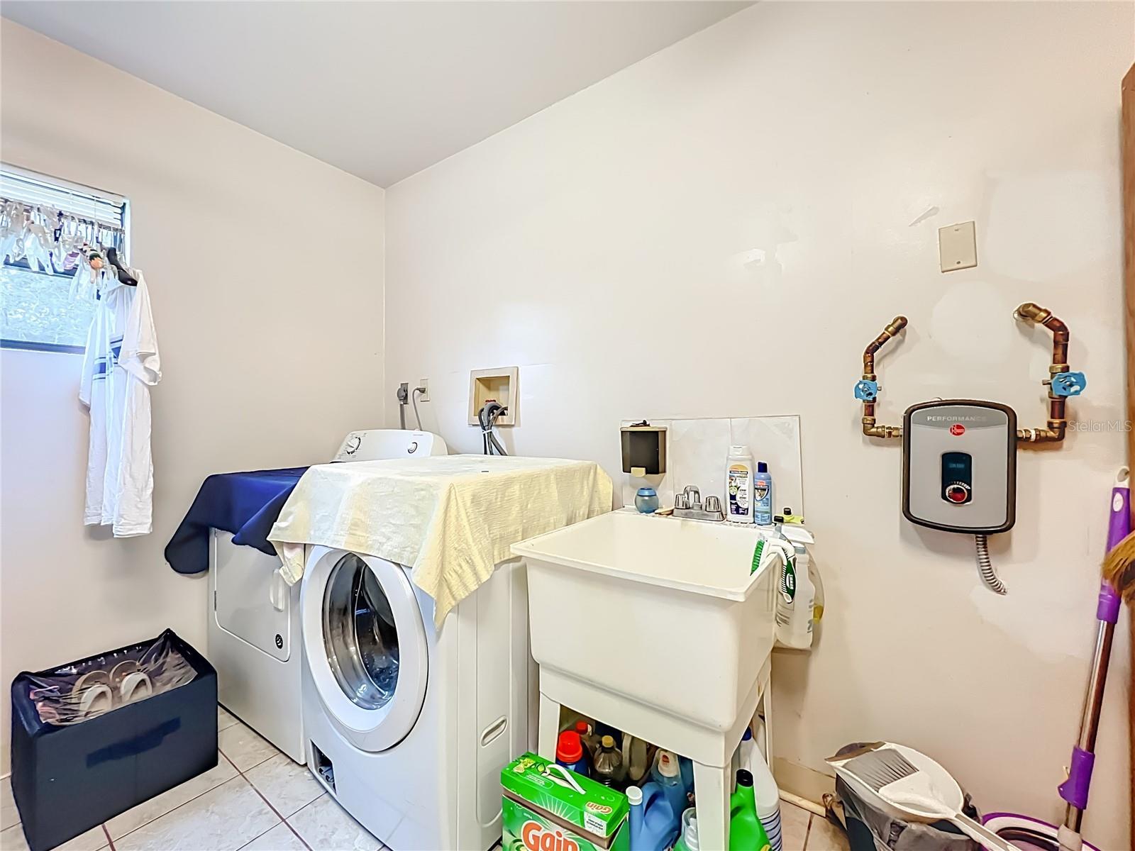 22850 WINTERWILLOW LN, EUSTIS, FL, 32736