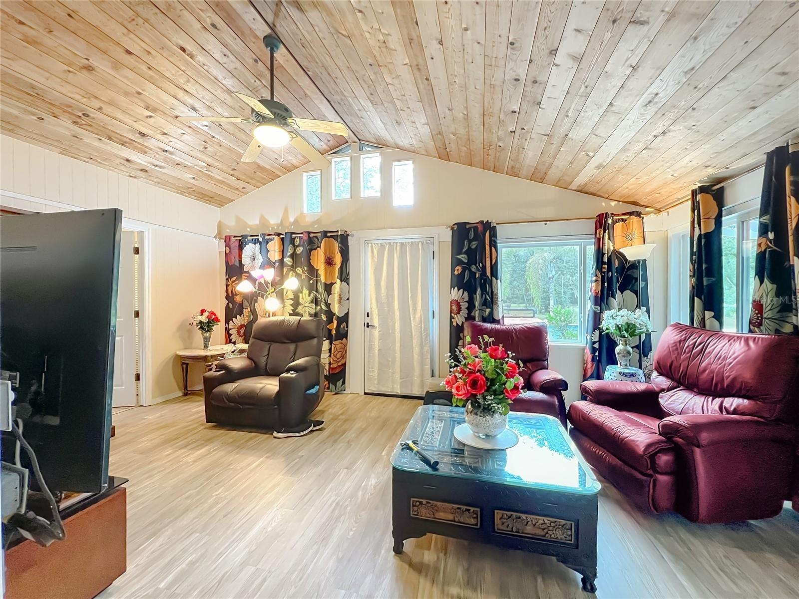 22850 WINTERWILLOW LN, EUSTIS, FL, 32736