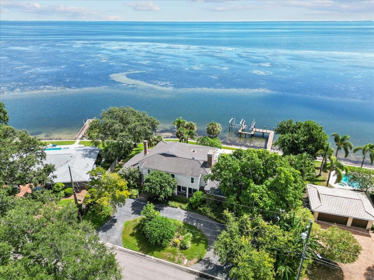 TB8432319 Property Photo