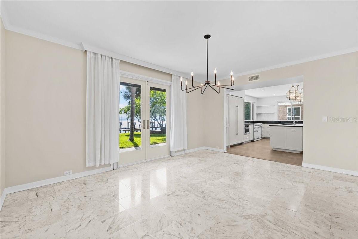 TB8432319 Property Photo