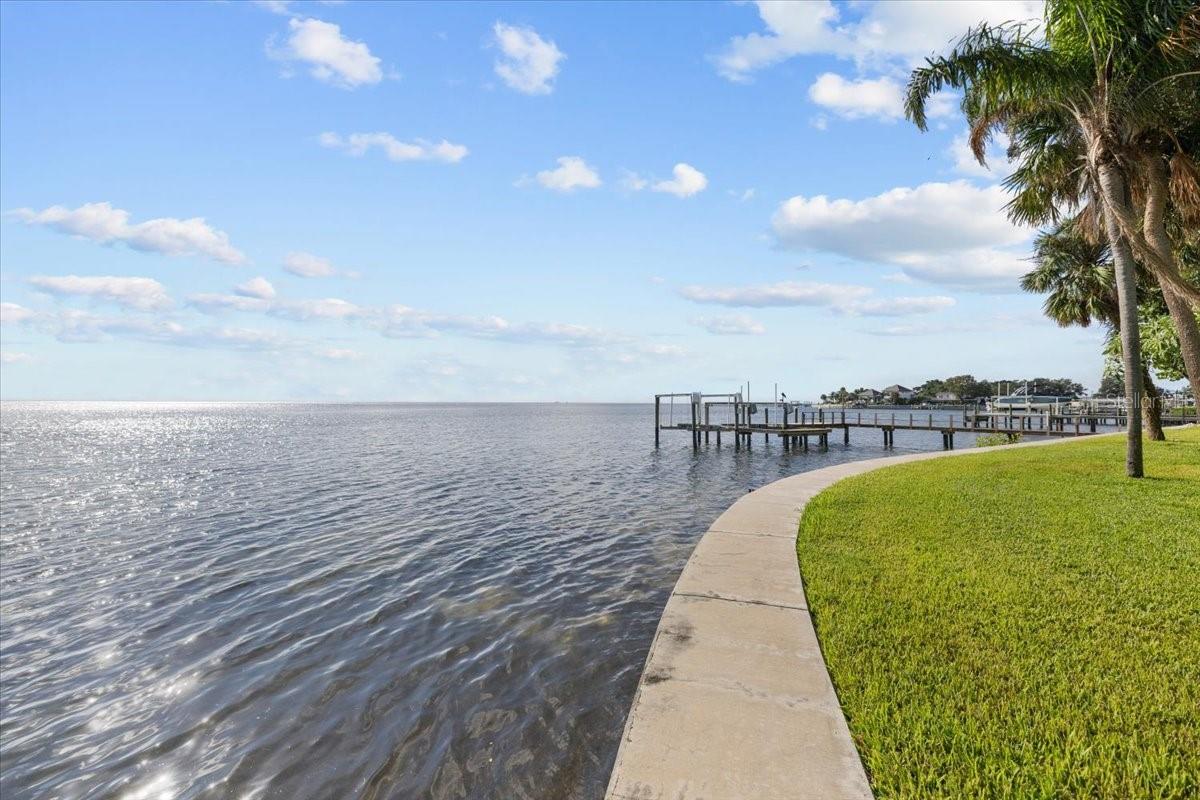 TB8432319 Property Photo