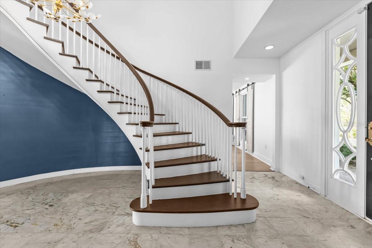 TB8432319 Property Photo