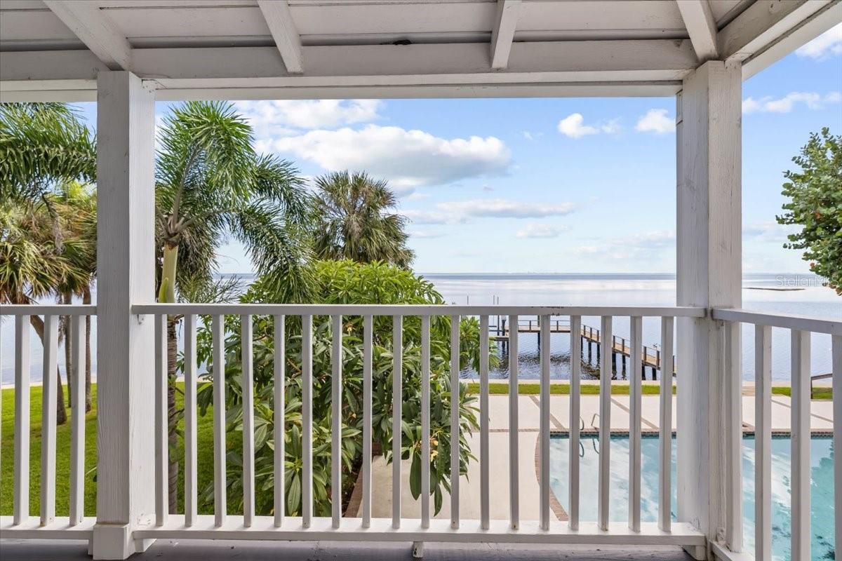 TB8432319 Property Photo