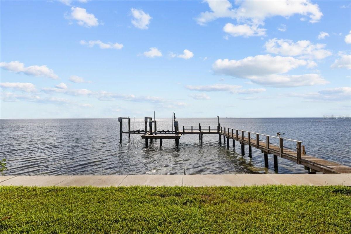 TB8432319 Property Photo