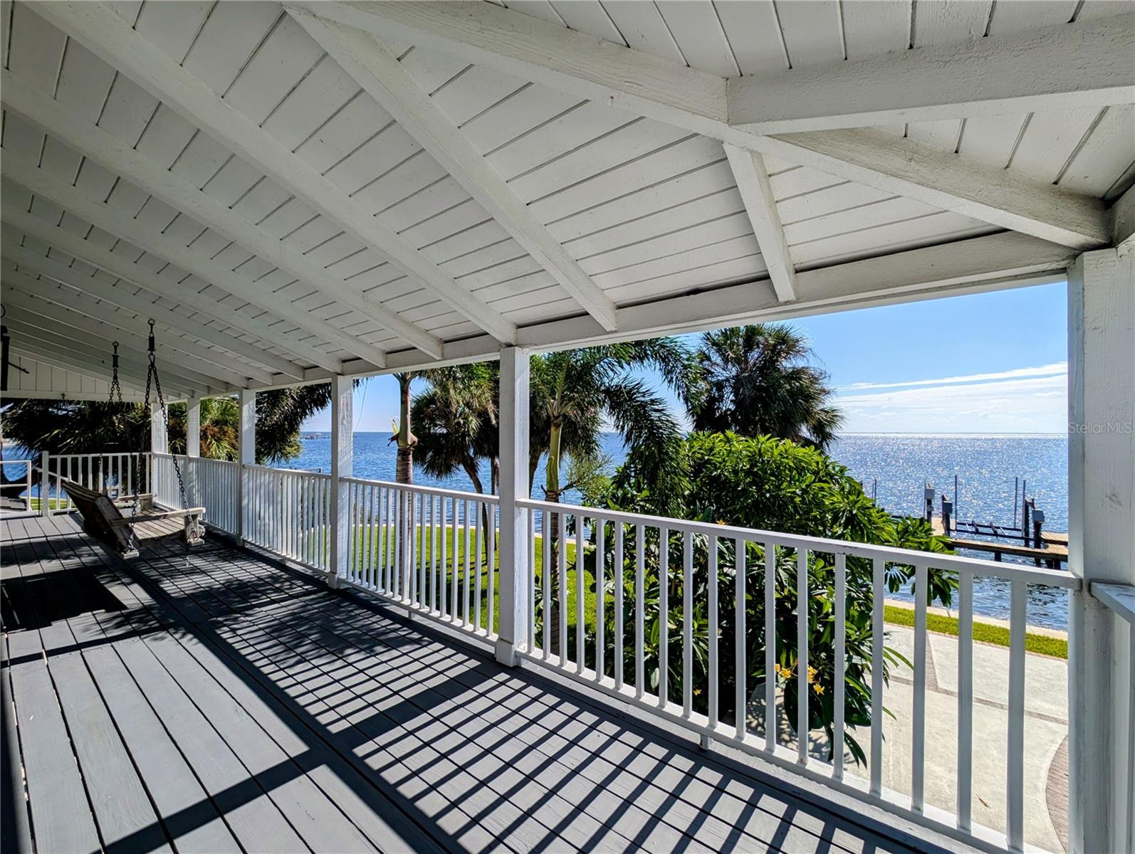 TB8432319 Property Photo