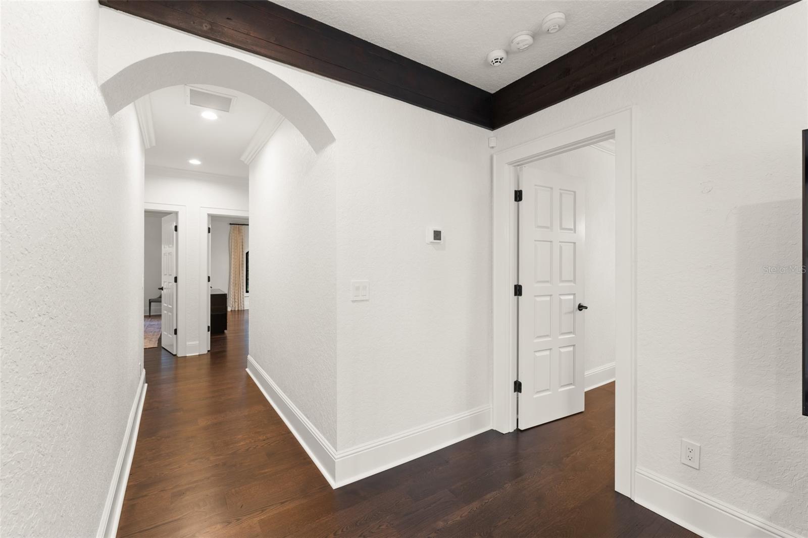 5243 ISLEWORTH COUNTRY CLUB DR, WINDERMERE, FL, 34786