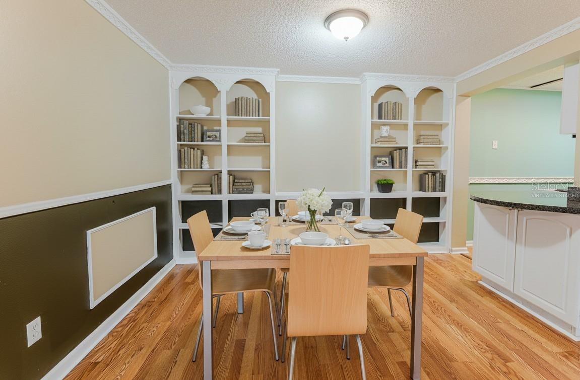 O6348068 Property Photo