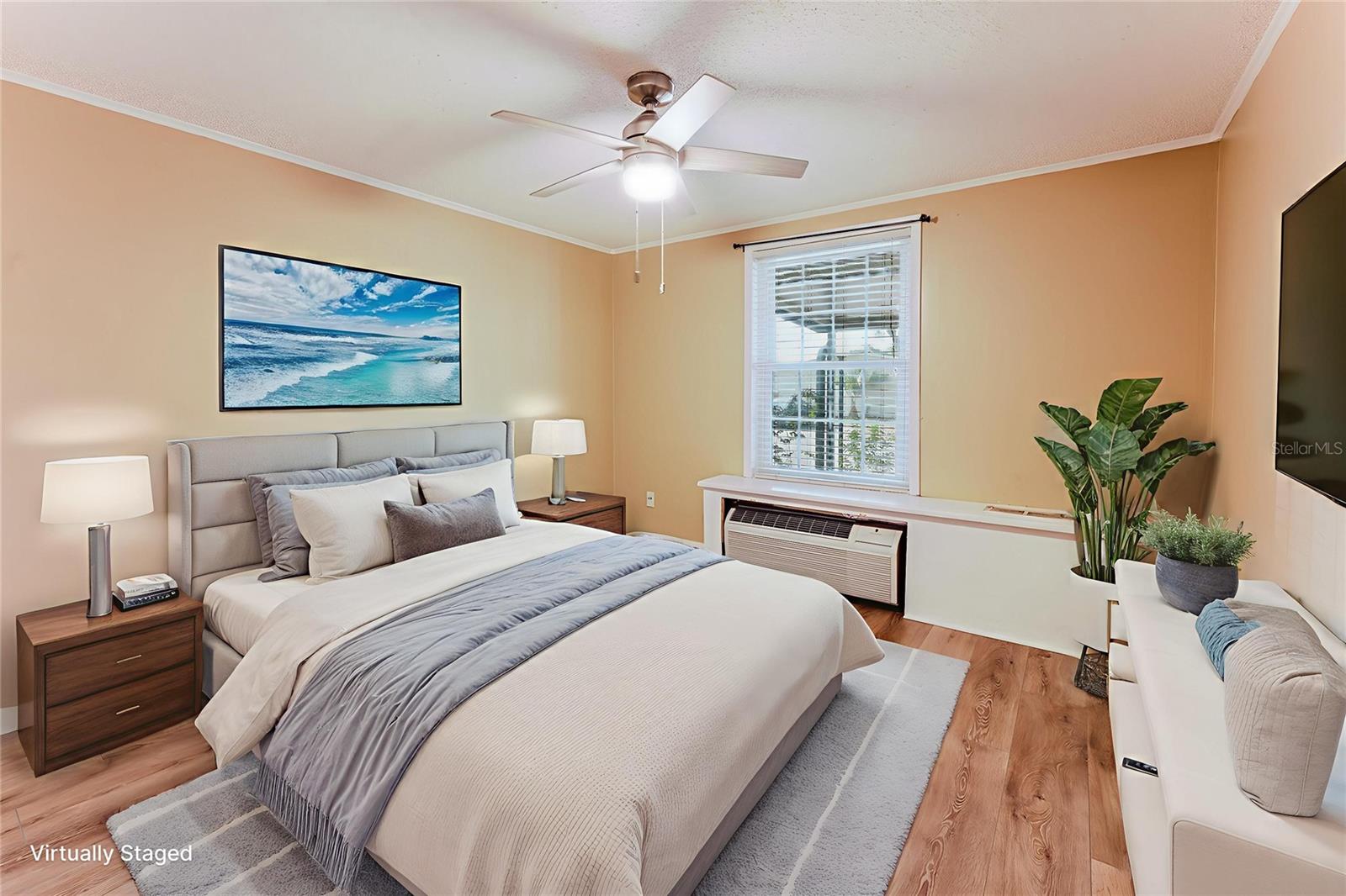 O6348068 Property Photo