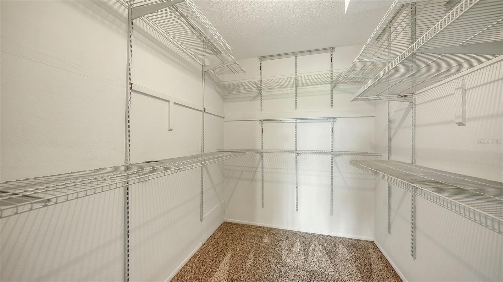 215 RUBENS DR #B, NOKOMIS, FL, 34275