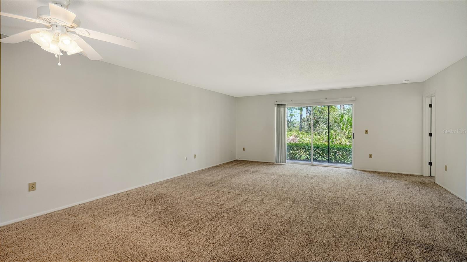 215 RUBENS DR #B, NOKOMIS, FL, 34275