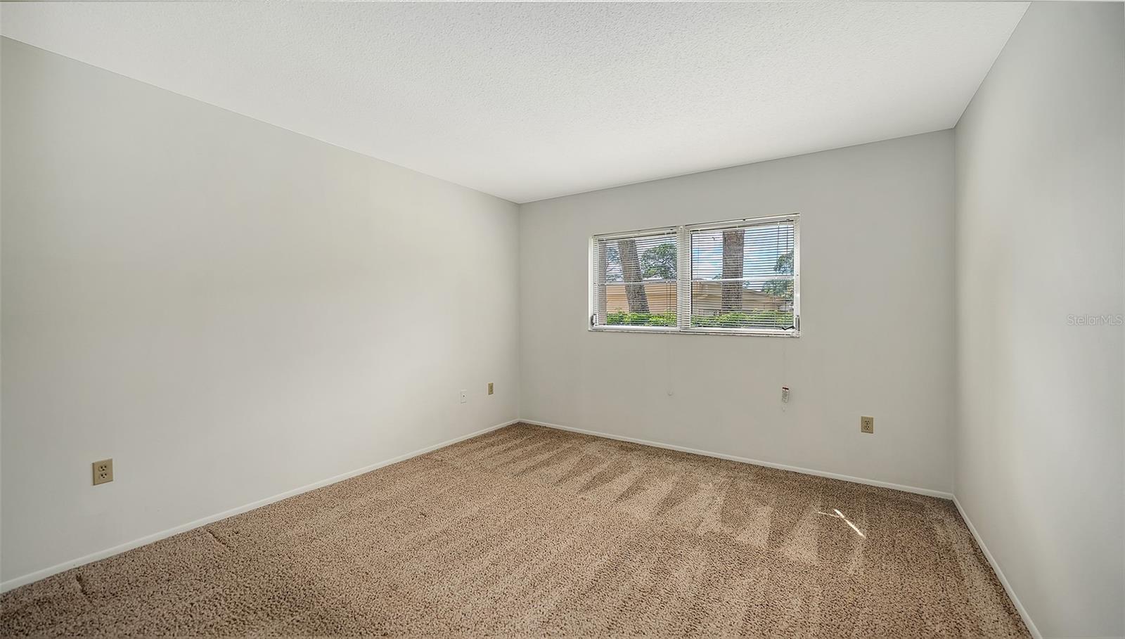 215 RUBENS DR #B, NOKOMIS, FL, 34275