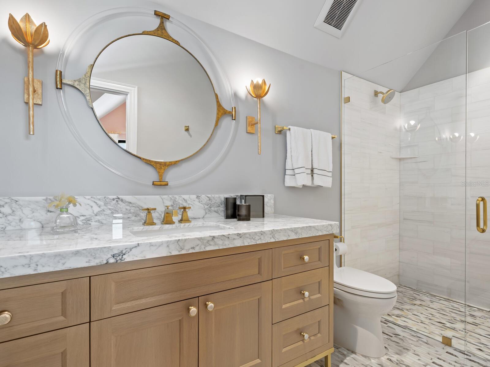 A4666605 Property Photo