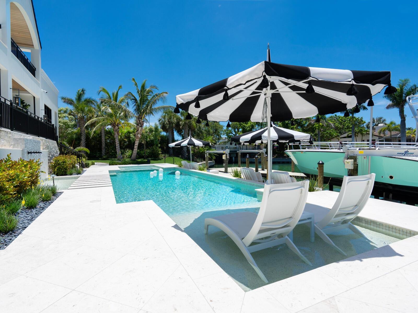 A4666605 Property Photo