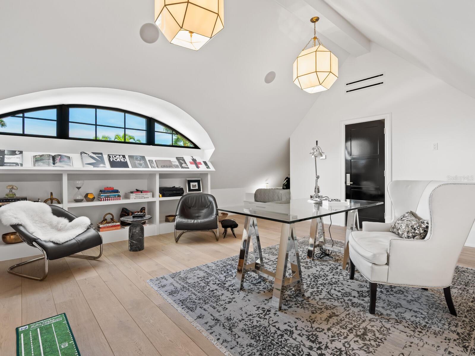 A4666605 Property Photo