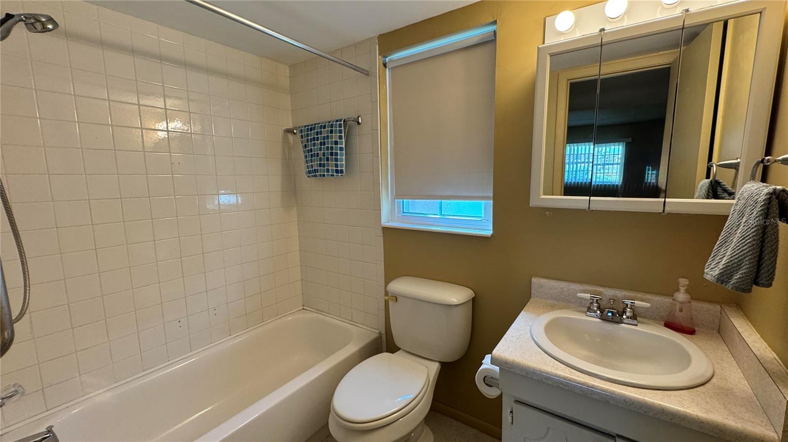 G5102652 Property Photo