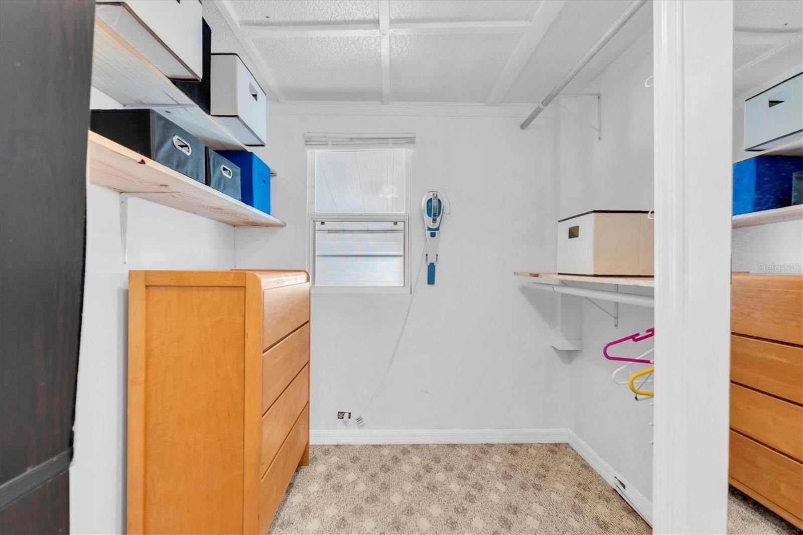 TB8432402 Property Photo