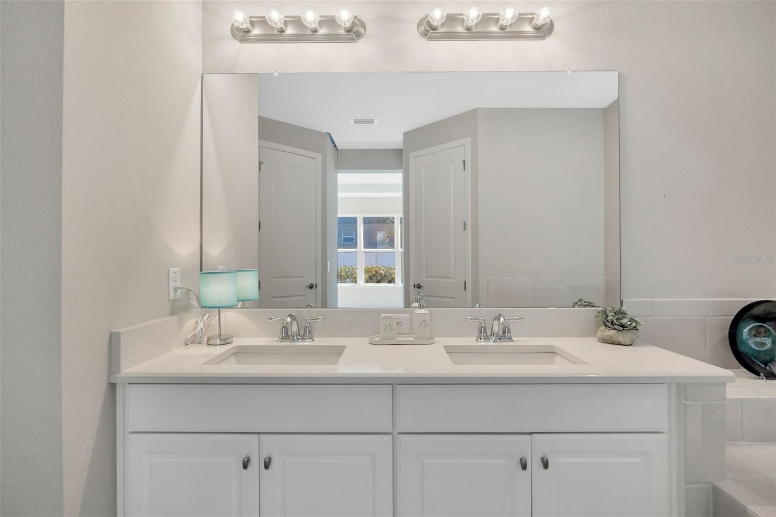 29774 CHAPEL CHASE DR, WESLEY CHAPEL, FL, 33545