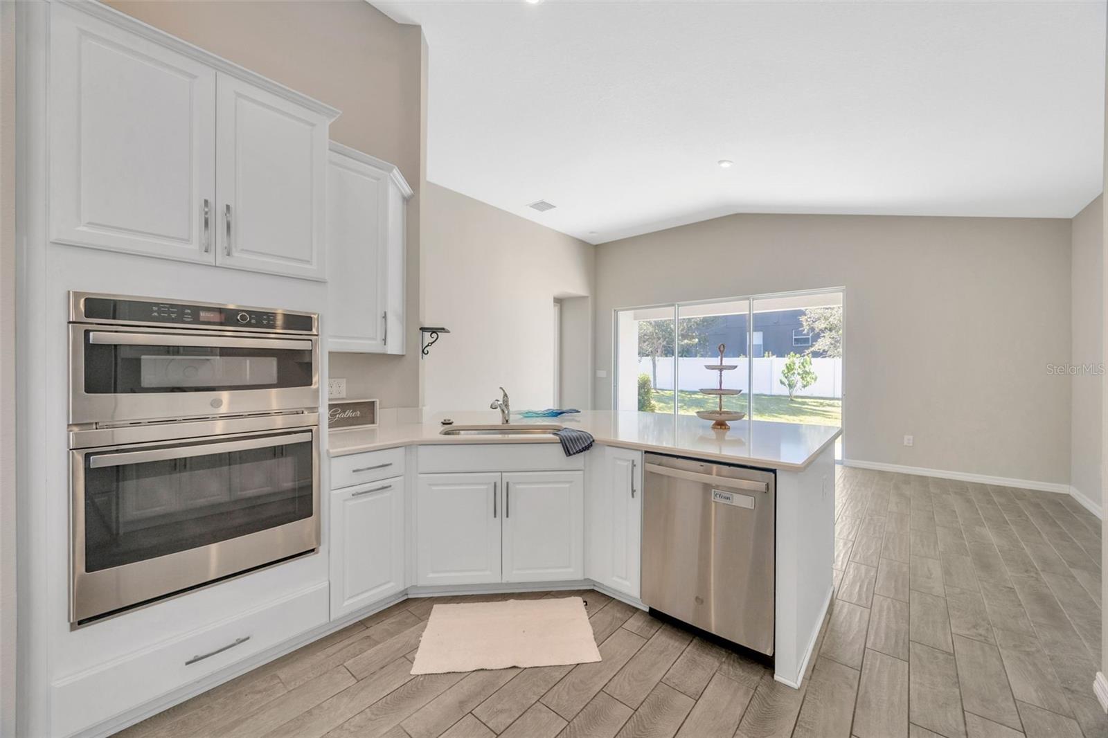 29774 CHAPEL CHASE DR, WESLEY CHAPEL, FL, 33545