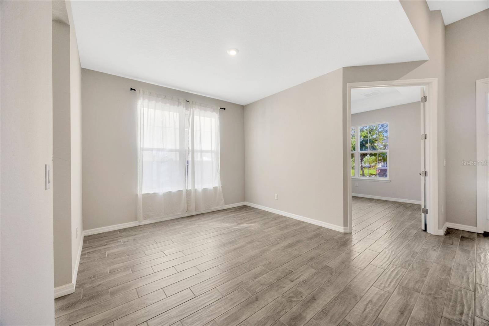 29774 CHAPEL CHASE DR, WESLEY CHAPEL, FL, 33545